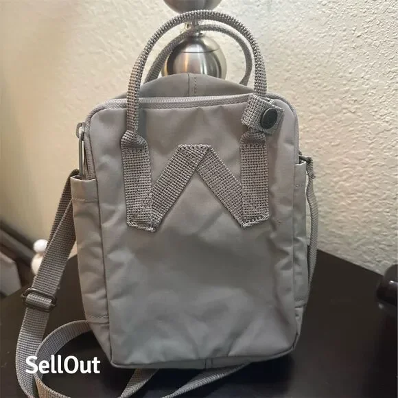 New Fjällräven Kånken Mini Backpack Sling Pack Fog Grey Unisex Crossbody NWOT - Picture 2 of 4